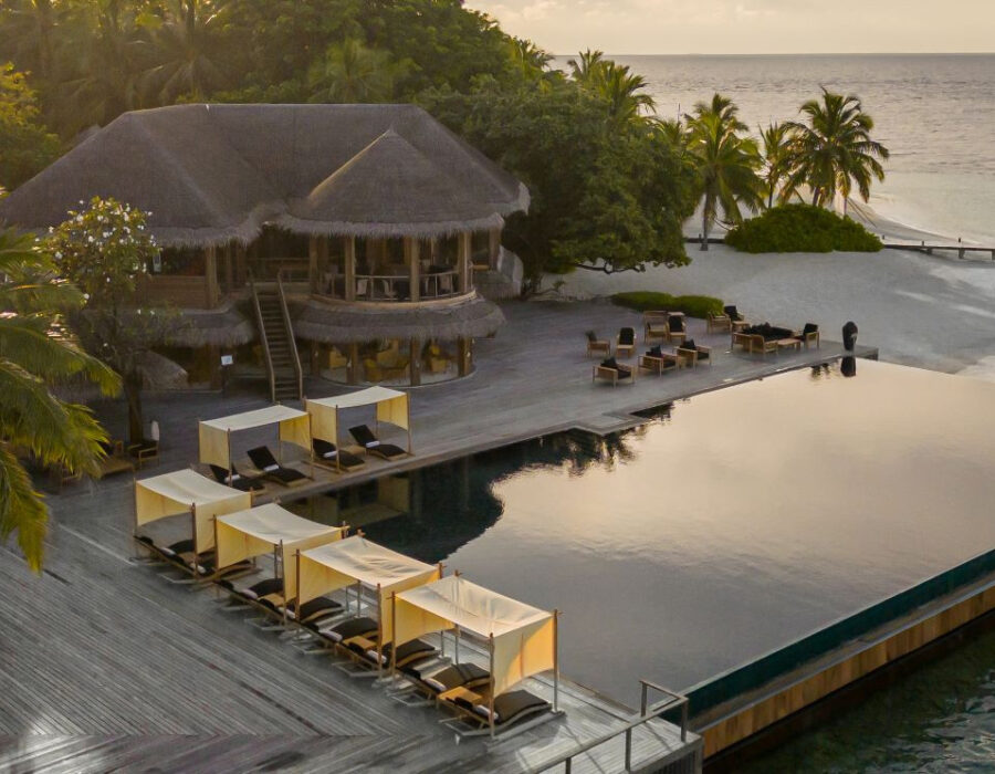 Aerial view of Coco Bodu Hithi