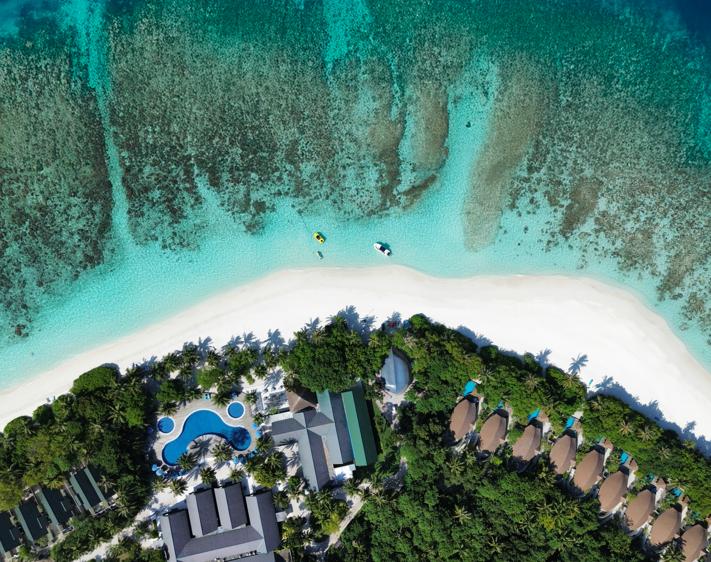 Furaveri Maldives: Luxury Residence Escape