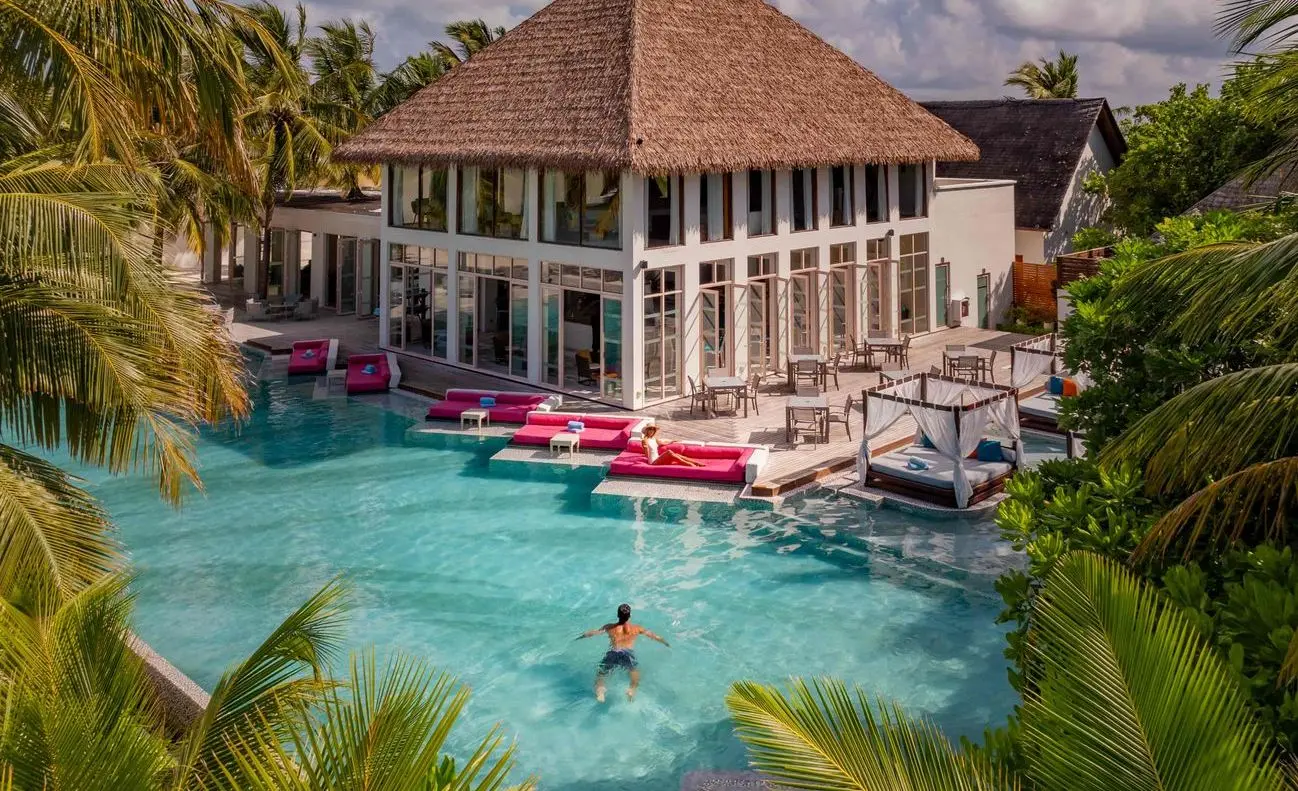 OZEN LIFE MAADHOO  Save Up to 20%